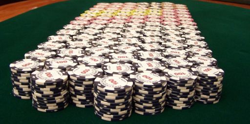 100 poker chips